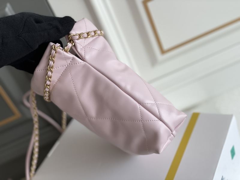 Ch**el hobo 22 bags